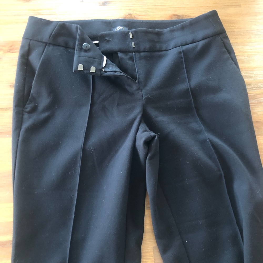 Black trousers with seam!